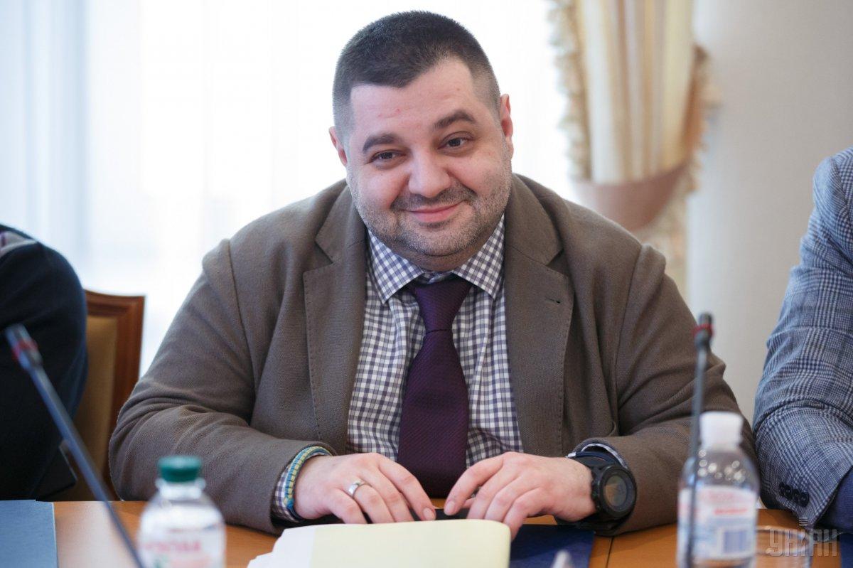 Один из людей, которые помогают Грановскому скрывать имущество, ранее показывал повороты Януковичу, выяснили журналисты